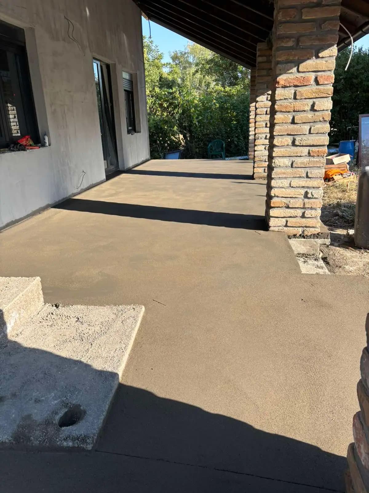 Cementna košuljica na terasi - priprema za pločice - mašinska košuljica Novi Sad