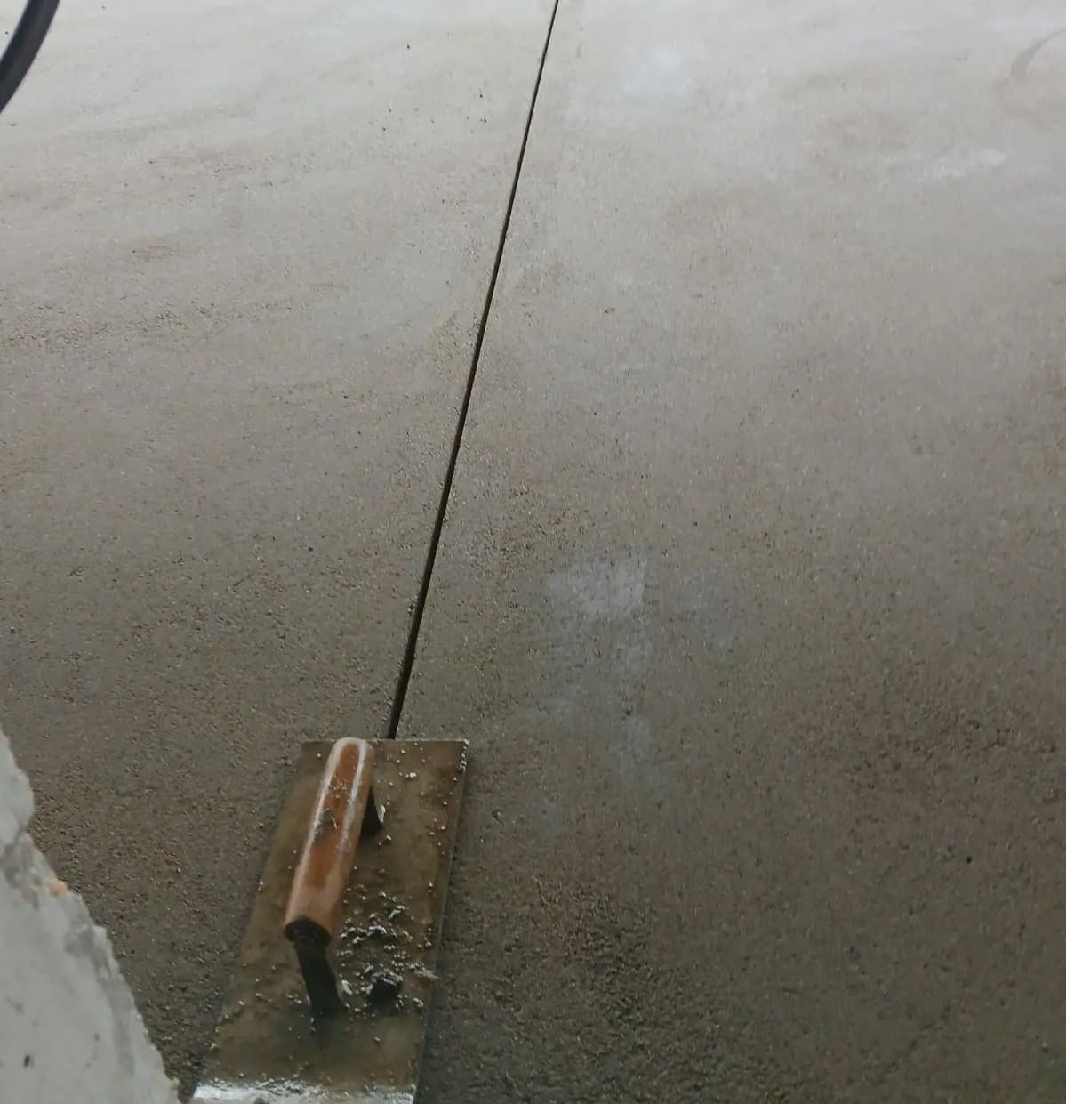 Dilataciona reza u estrihu - mašinska košuljica Novi Sad